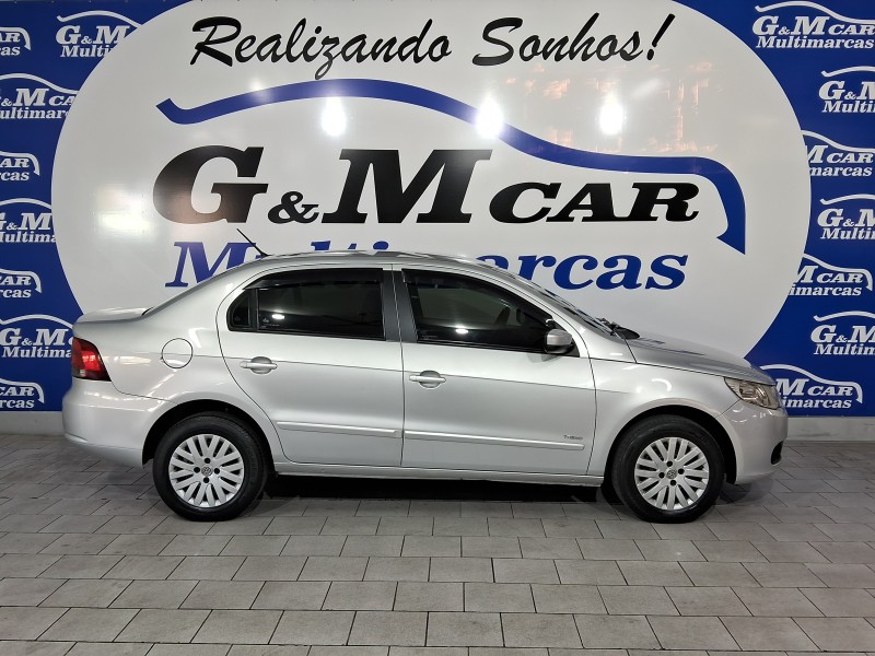 VOYAGE 1.0 MI 8V FLEX 4P MANUAL - 2011 - SãO SEBASTIãO DO CAí