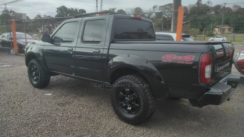 FRONTIER 2.8 SE 4X4 CD TURBO DIESEL 4P MANUAL - 2003 - TAQUARA
