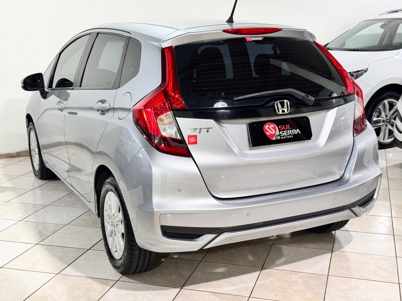 FIT 1.5 LX 16V FLEX 4P AUTOMÁTICO - 2018 - CAXIAS DO SUL