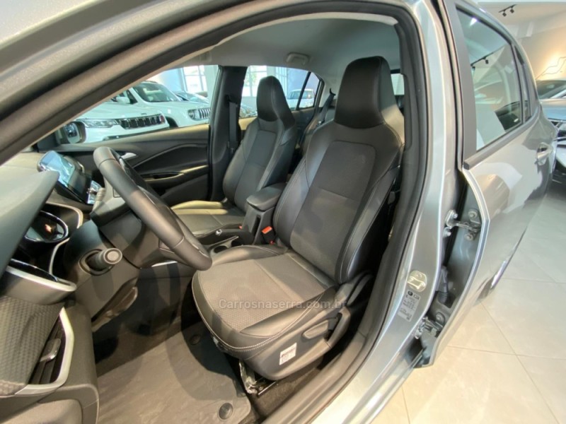ONIX 1.0 LTZ 12V TURBO FLEX 4P AUTOMÁTICO - 2025 - CAXIAS DO SUL