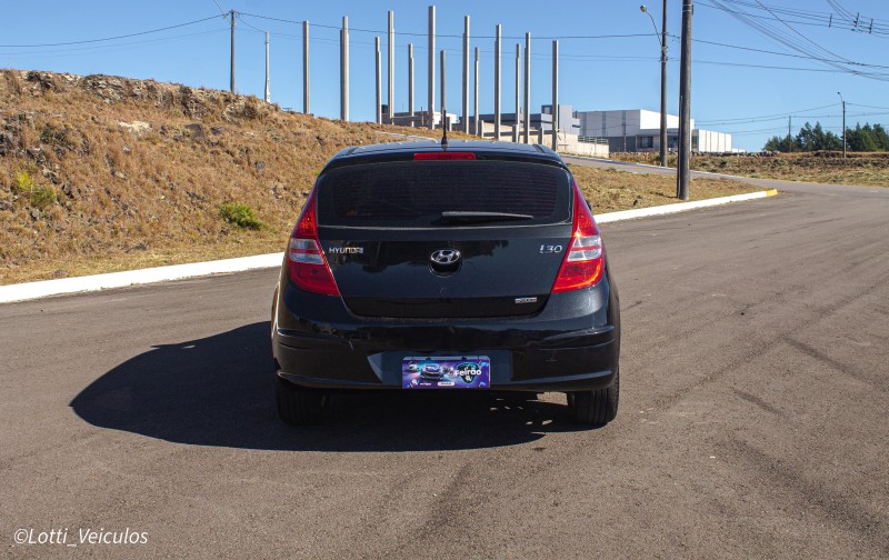 I30 2.0 MPFI GLS 16V GASOLINA 4P AUTOMÁTICO - 2010 - FARROUPILHA