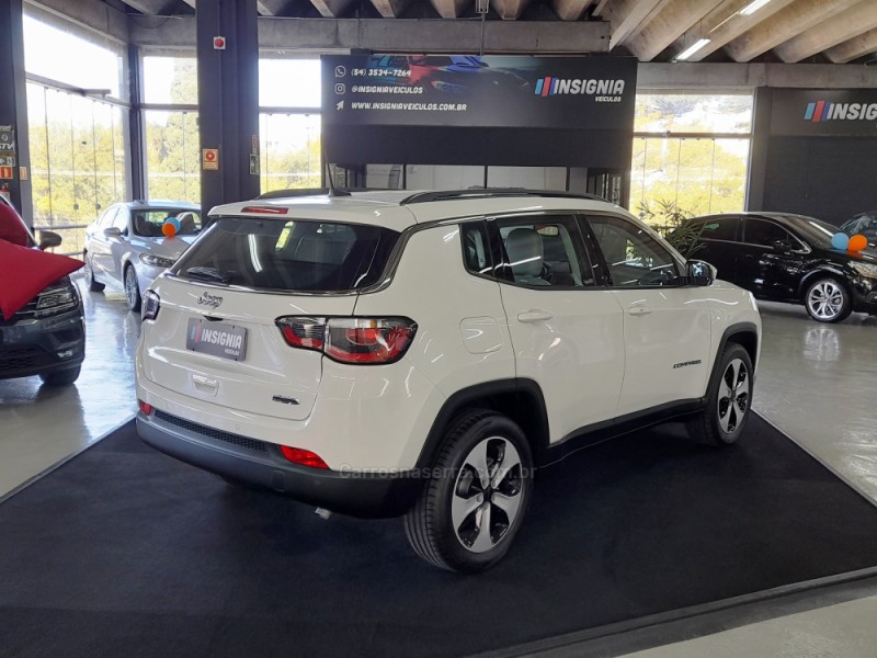 COMPASS 2.0 16V FLEX LONGITUDE AUTOMÁTICO - 2018 - CAXIAS DO SUL
