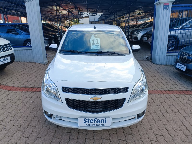 AGILE 1.4 MPFI LTZ 8V FLEX 4P MANUAL - 2011 - BOM PRINCíPIO