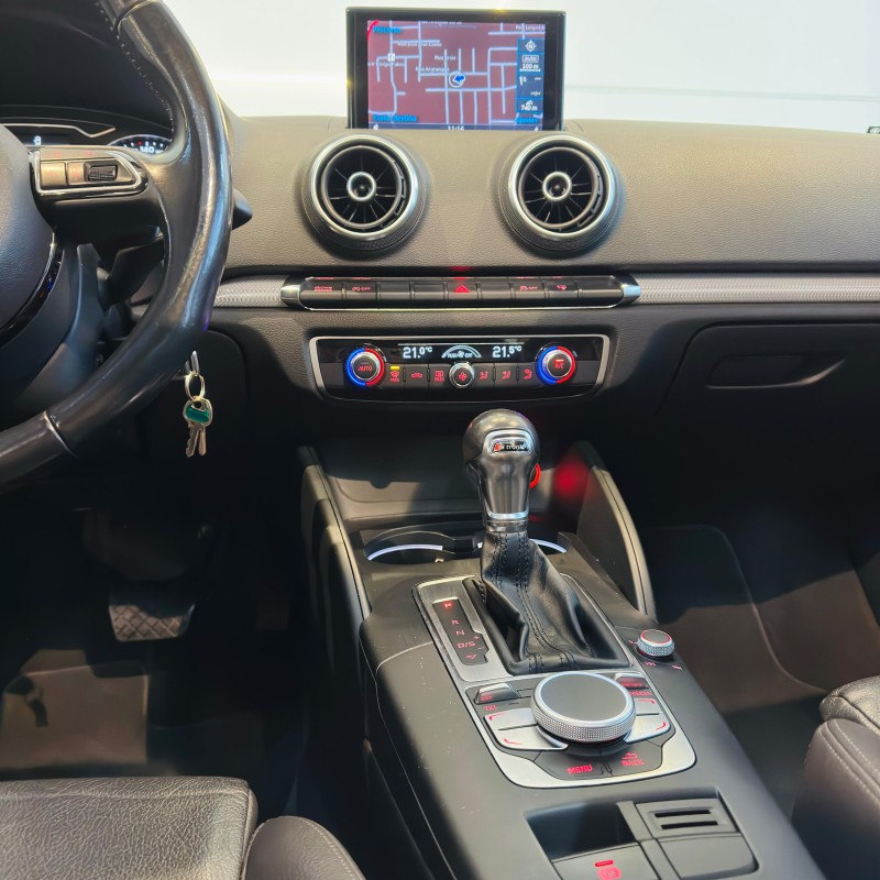 A3 1.8 TFSI SEDAN AMBITION 16V 180CV GASOLINA 4P S TRONIC - 2015 - CAXIAS DO SUL