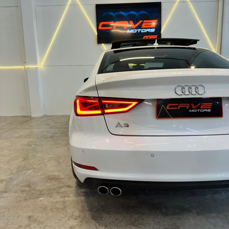 A3 1.8 TFSI SEDAN AMBITION 16V 180CV GASOLINA 4P S TRONIC - 2015 - CAXIAS DO SUL