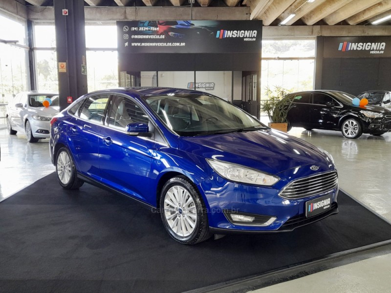 FOCUS 2.0 TITANIUM FASTBACK 16V FLEX 4P AUTOMÁTICO - 2016 - CAXIAS DO SUL