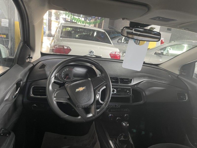 ONIX 1.4 MPFI LT 8V FLEX 4P MANUAL - 2015 - BENTO GONçALVES