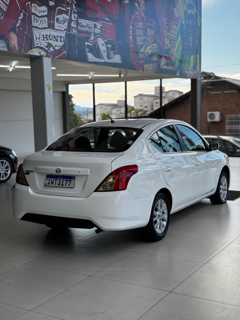 VERSA 1.6 16V FLEX SL 4P MANUAL - 2016 - SANTA CRUZ DO SUL