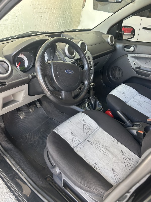 FIESTA 1.6 MPI CLASS HATCH 8V FLEX 4P MANUAL - 2008 - CAXIAS DO SUL