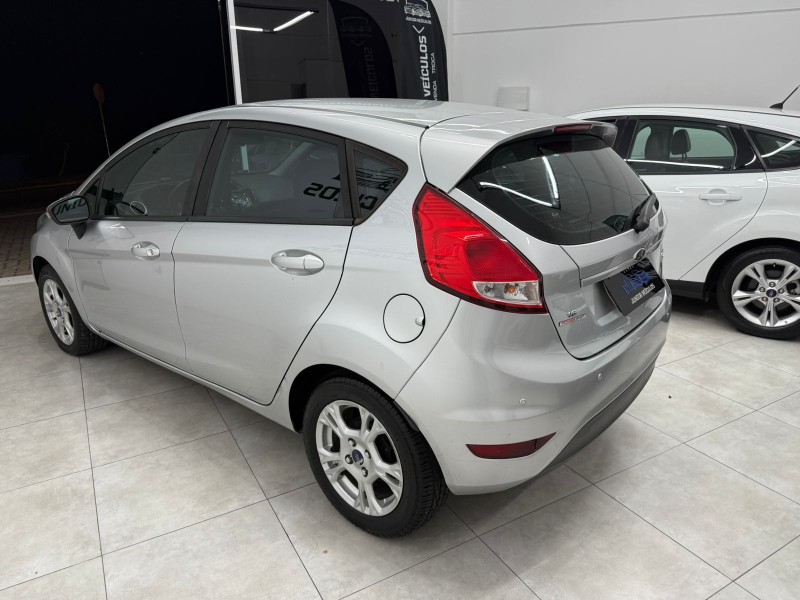 FIESTA 1.6 SE HATCH 16V FLEX 4P AUTOMÁTICO - 2014 - BENTO GONçALVES