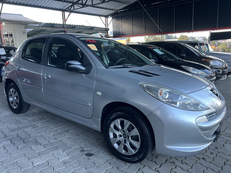 207 1.4 XR 8V FLEX 4P MANUAL - 2013 - CAXIAS DO SUL