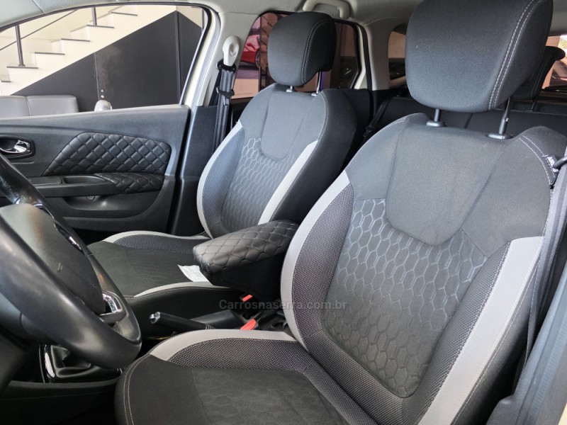 CAPTUR 1.6 16V SCE FLEX ZEN MANUAL - 2018 - CAXIAS DO SUL