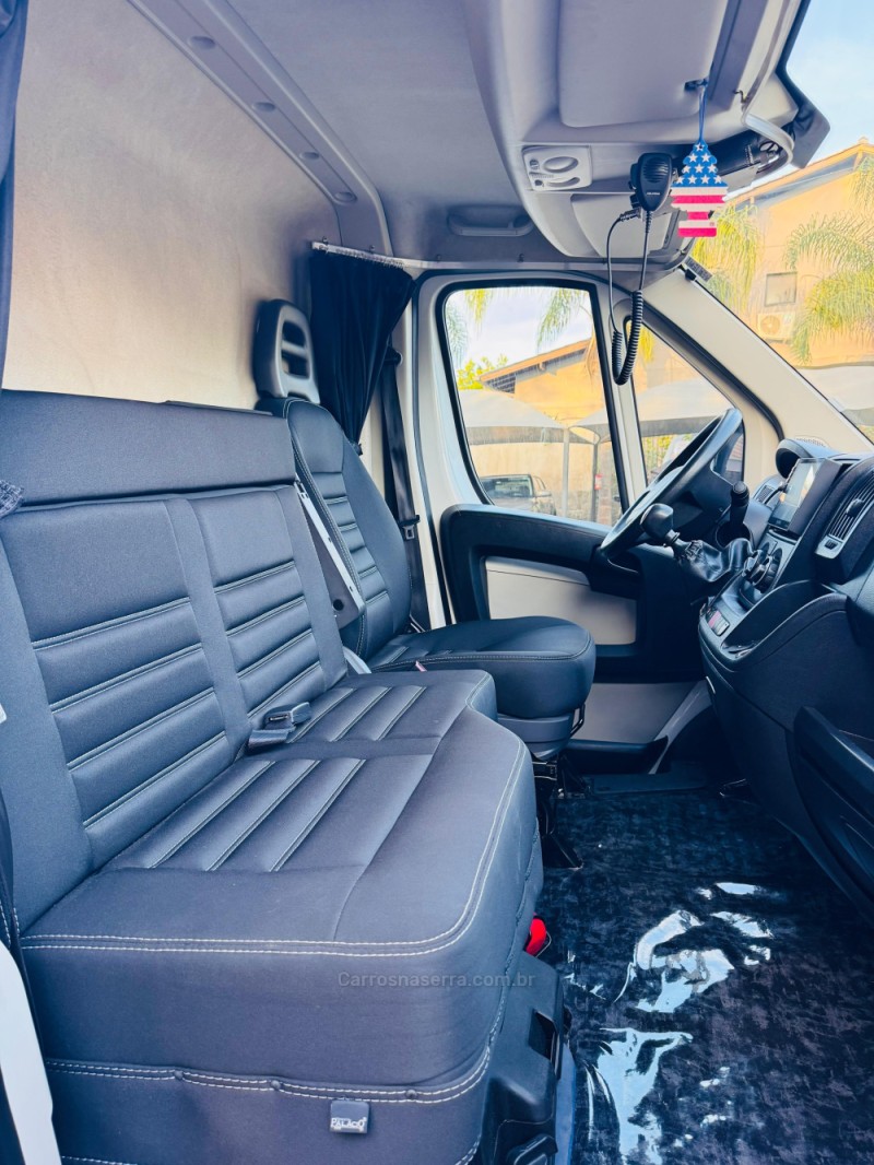 BOXER 2.3 HDI 330 FURGÃO MÉDIO 8V DIESEL 3P MANUAL - 2019 - DOIS IRMãOS
