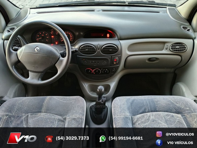SCÉNIC 1.6 RXE 16V GASOLINA 4P MANUAL - 2001 - CAXIAS DO SUL