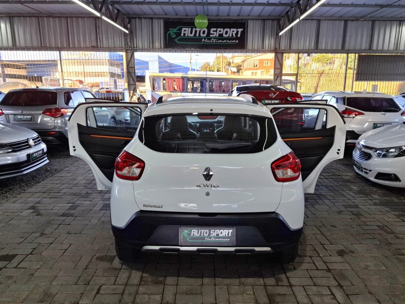 KWID 1.0 12V OUTSIDER FLEX 4P MANUAL - 2020 - CAXIAS DO SUL