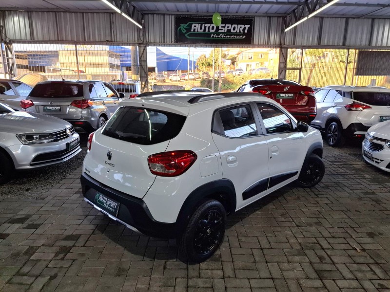 KWID 1.0 12V OUTSIDER FLEX 4P MANUAL - 2020 - CAXIAS DO SUL