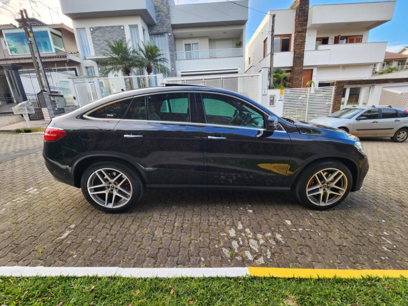 GLE 400 3.0 V6 GASOLINA COUPÉ 4MATIC 9G-TRONIC - 2019 - MONTENEGRO