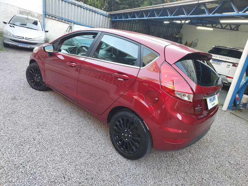 FIESTA 1.6 TITANIUM HATCH 16V FLEX 4P AUTOMÁTICO - 2015 - BENTO GONçALVES