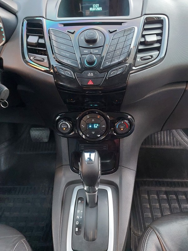 FIESTA 1.6 TITANIUM HATCH 16V FLEX 4P AUTOMÁTICO - 2015 - BENTO GONçALVES