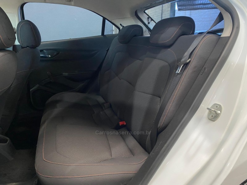ONIX 1.4 MPFI LT 8V FLEX 4P MANUAL - 2013 - VACARIA