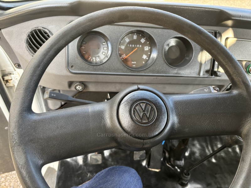KOMBI 1.6 MI STD 8V GASOLINA 3P MANUAL - 2006 - ANTôNIO PRADO