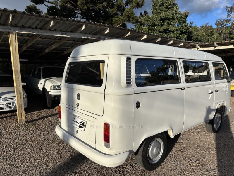 KOMBI 1.6 MI STD 8V GASOLINA 3P MANUAL - 2006 - ANTôNIO PRADO