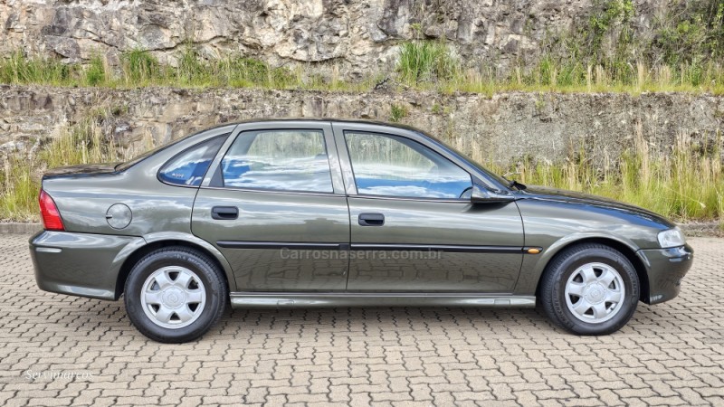VECTRA 2.2 MPFI GLS 8V GASOLINA 4P MANUAL - 2000 - SãO MARCOS