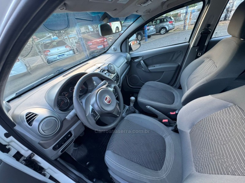 PALIO 1.4 EVO ATTRACTIVE ITALIA 8V FLEX 5P MANUAL - 2014 - IGREJINHA
