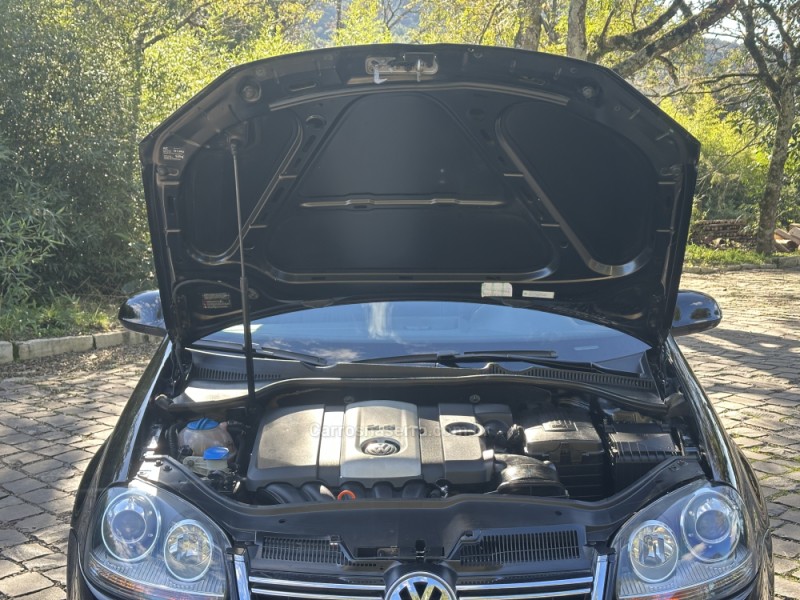 JETTA 2.5 I VARIANT 20V 170CV GASOLINA 4P TIPTRONIC - 2009 - NOVA PRATA