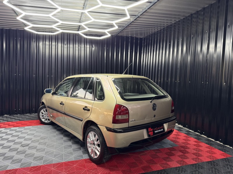 GOL 1.8 MI POWER 8V FLEX 4P MANUAL G.III - 2002 - CAXIAS DO SUL