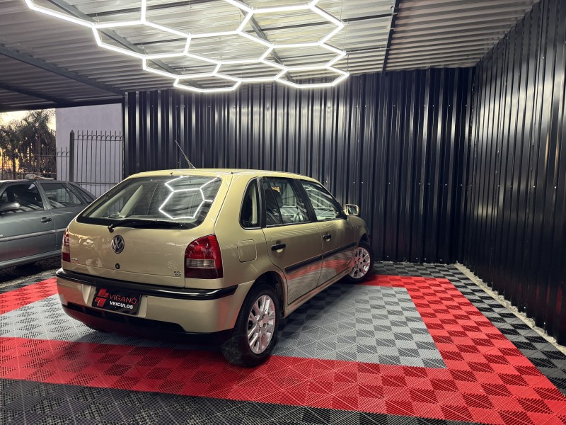 GOL 1.8 MI POWER 8V FLEX 4P MANUAL G.III - 2002 - CAXIAS DO SUL