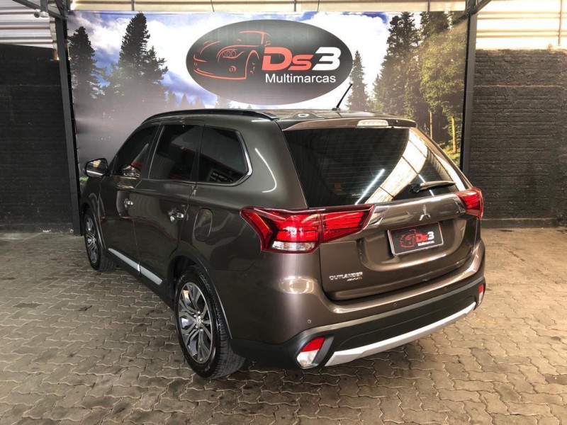 OUTLANDER 2.2 4X4 16V DIESEL 4P AUTOMÁTICO - 2016 - CAXIAS DO SUL