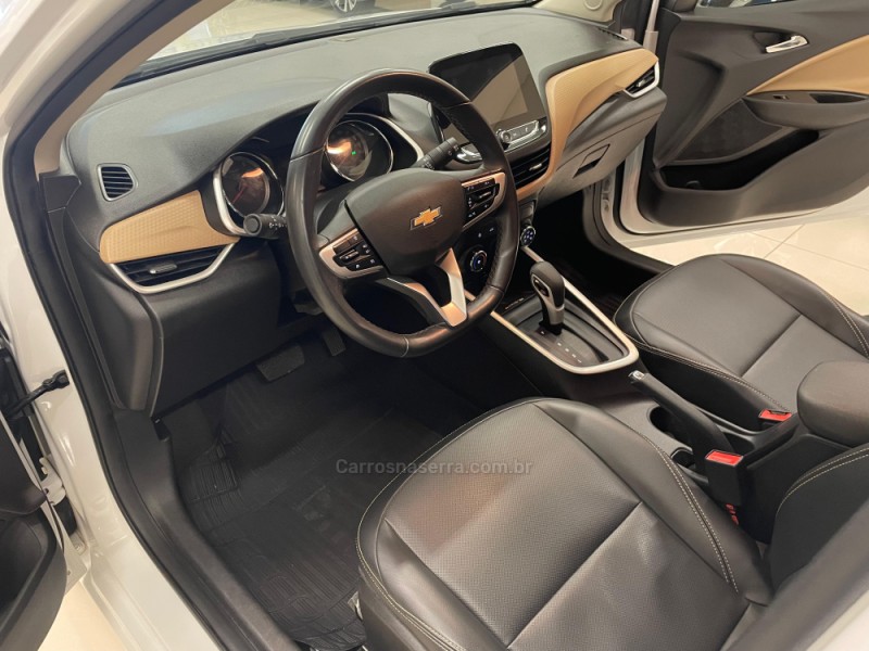 ONIX 1.0	PREMIER II PLUS 12V TURBO FLEX 4P AUTOMÁTICO - 2023 - VERANóPOLIS