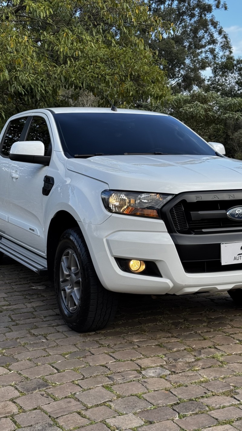 RANGER 2.2 TD XLS CD 4X4 DIESEL 4P AUTOMÁTICA - 2017 - LAJEADO