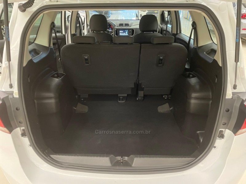 SPIN 1.8 LT 8V FLEX 4P MANUAL - 2023 - VERANóPOLIS
