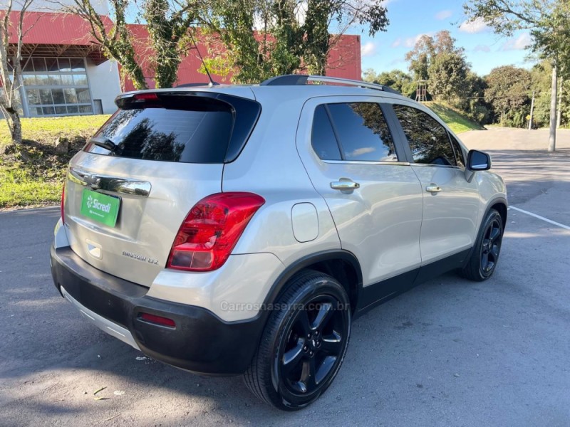 TRACKER 1.8 MPFI LTZ 4X2 16V FLEX 4P AUTOMÁTICO - 2015 - BENTO GONçALVES