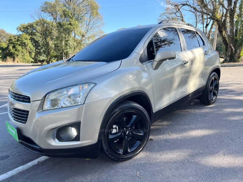 tracker 1.8 mpfi ltz 4x2 16v flex 4p automatico 2015 bento goncalves