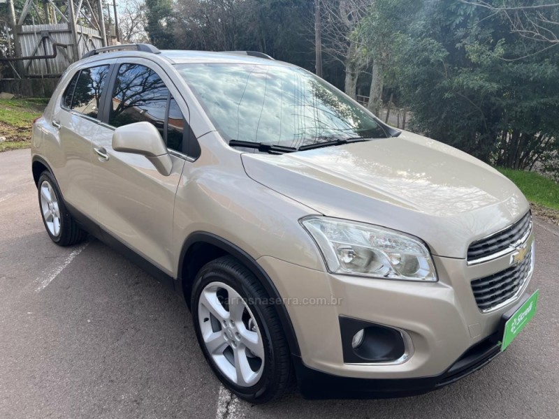 TRACKER 1.8 MPFI LTZ 4X2 16V FLEX 4P AUTOMÁTICO - 2015 - BENTO GONçALVES