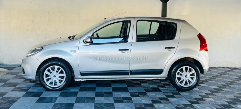 SANDERO 1.6 EXPRESSION 8V FLEX 4P MANUAL - 2013 - NOVO HAMBURGO