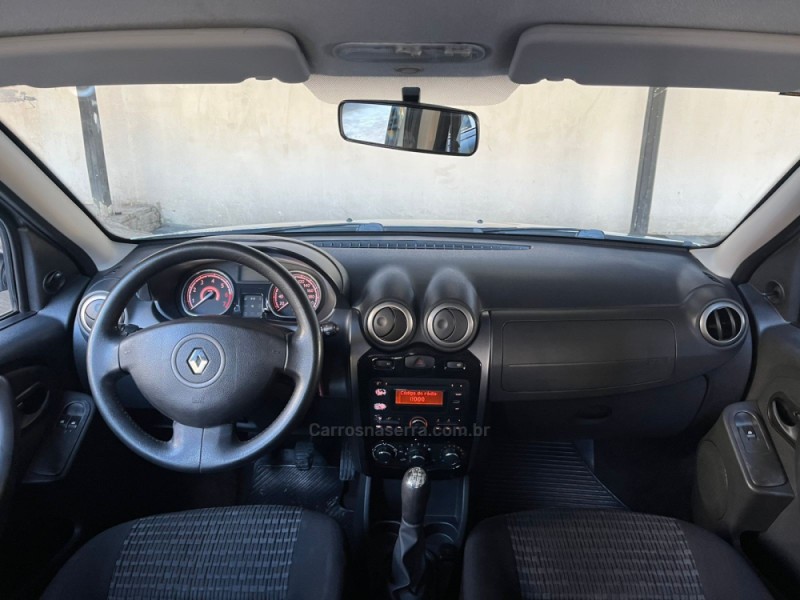 SANDERO 1.6 EXPRESSION 8V FLEX 4P MANUAL - 2013 - NOVO HAMBURGO