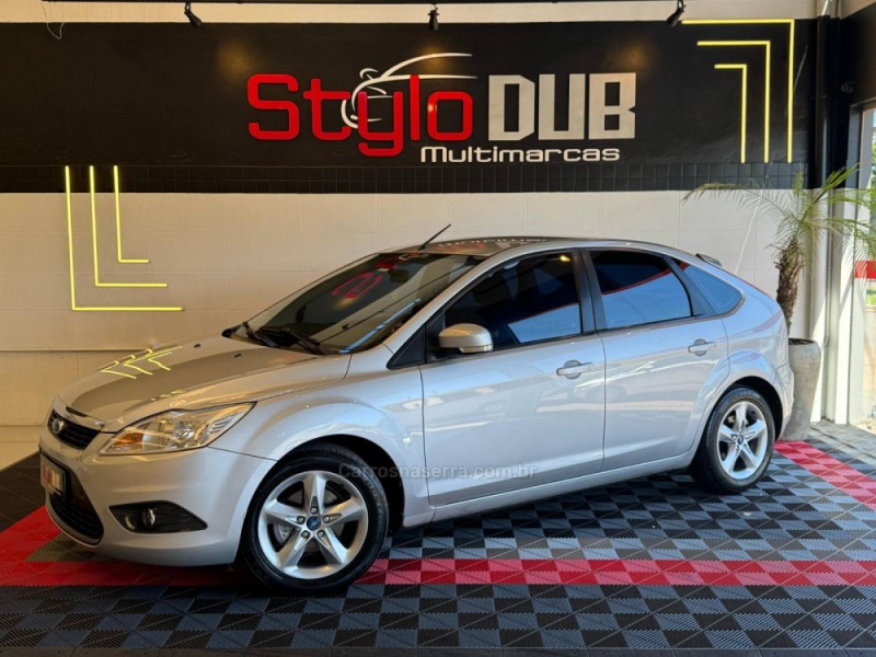 FOCUS 1.6 GLX 8V GASOLINA 4P MANUAL - 2011 - ESTâNCIA VELHA