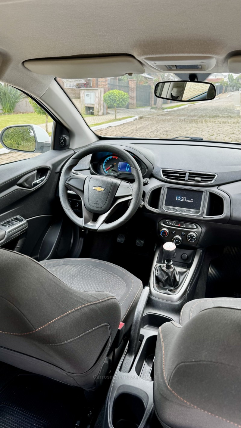 ONIX 1.4 MPFI LTZ 8V FLEX 4P MANUAL - 2014 - LAJEADO
