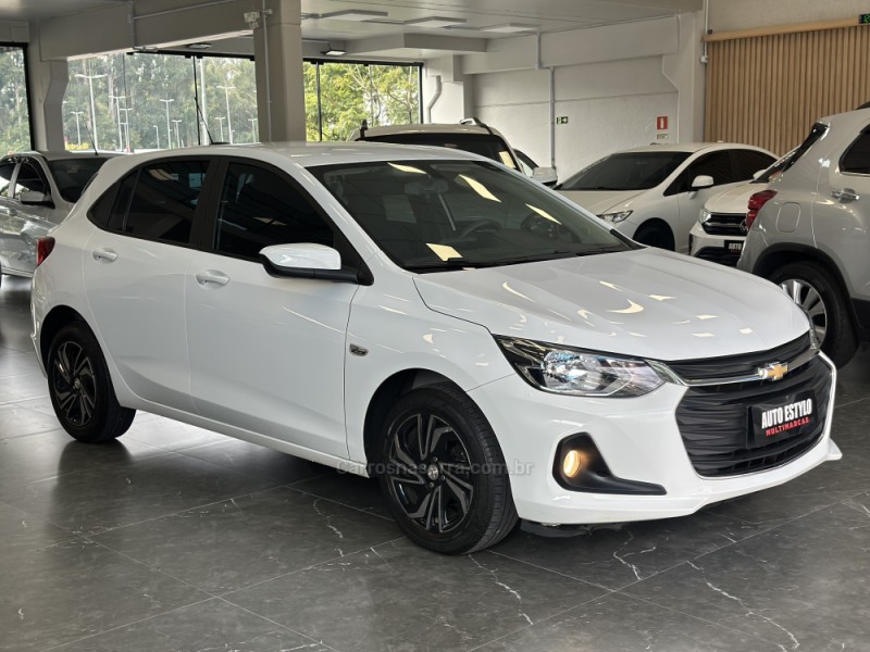 ONIX 1.0 LT 12V FLEX 4P MANUAL - 2024 - ESTâNCIA VELHA
