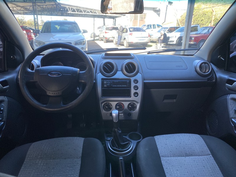 FIESTA 1.6 MPI SEDAN 8V FLEX 4P MANUAL - 2013 - CAXIAS DO SUL