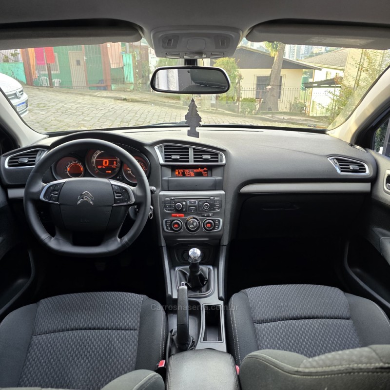 C4 LOUNGE 2.0 MPFI TENDANCE 16V FLEX 4P MANUAL - 2014 - CAXIAS DO SUL