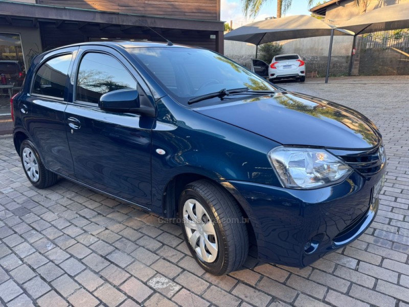 ETIOS 1.3 X 16V FLEX 4P MANUAL - 2015 - DOIS IRMãOS