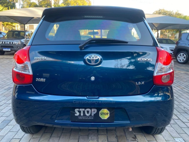 ETIOS 1.3 X 16V FLEX 4P MANUAL - 2015 - DOIS IRMãOS