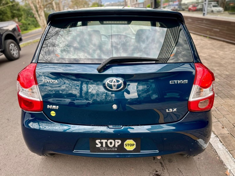 ETIOS 1.3 X 16V FLEX 4P MANUAL - 2015 - DOIS IRMãOS