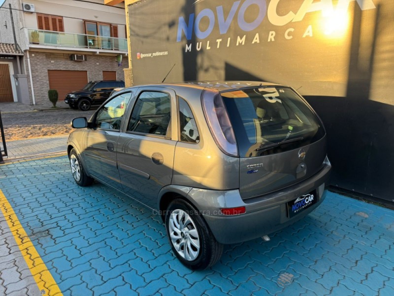 CORSA 1.4 MPFI MAXX 8V FLEX 4P MANUAL - 2012 - ESTâNCIA VELHA