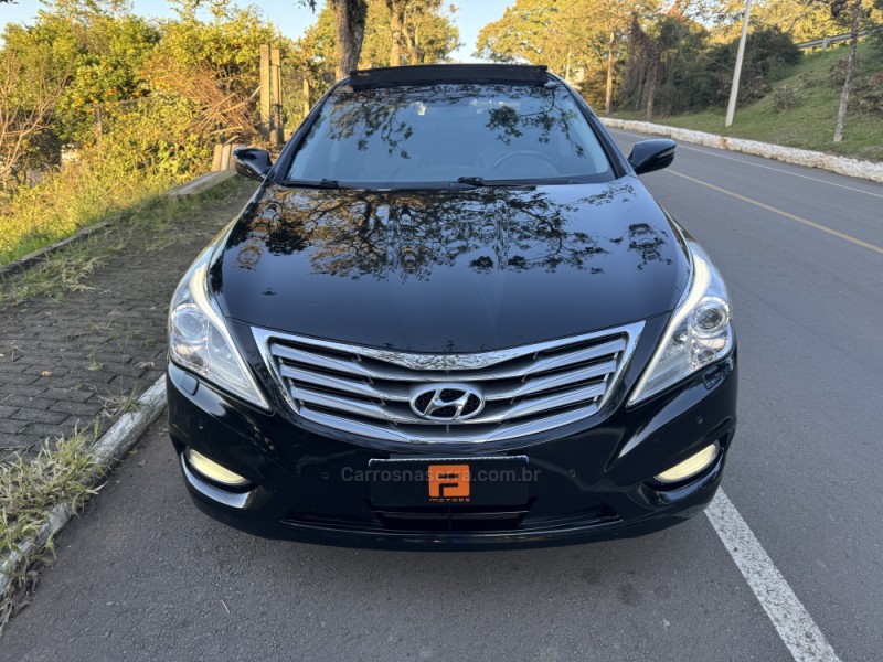 AZERA 3.0 MPFI GLS V6 24V GASOLINA 4P AUTOMÁTICO - 2013 - NOVA ARAçá